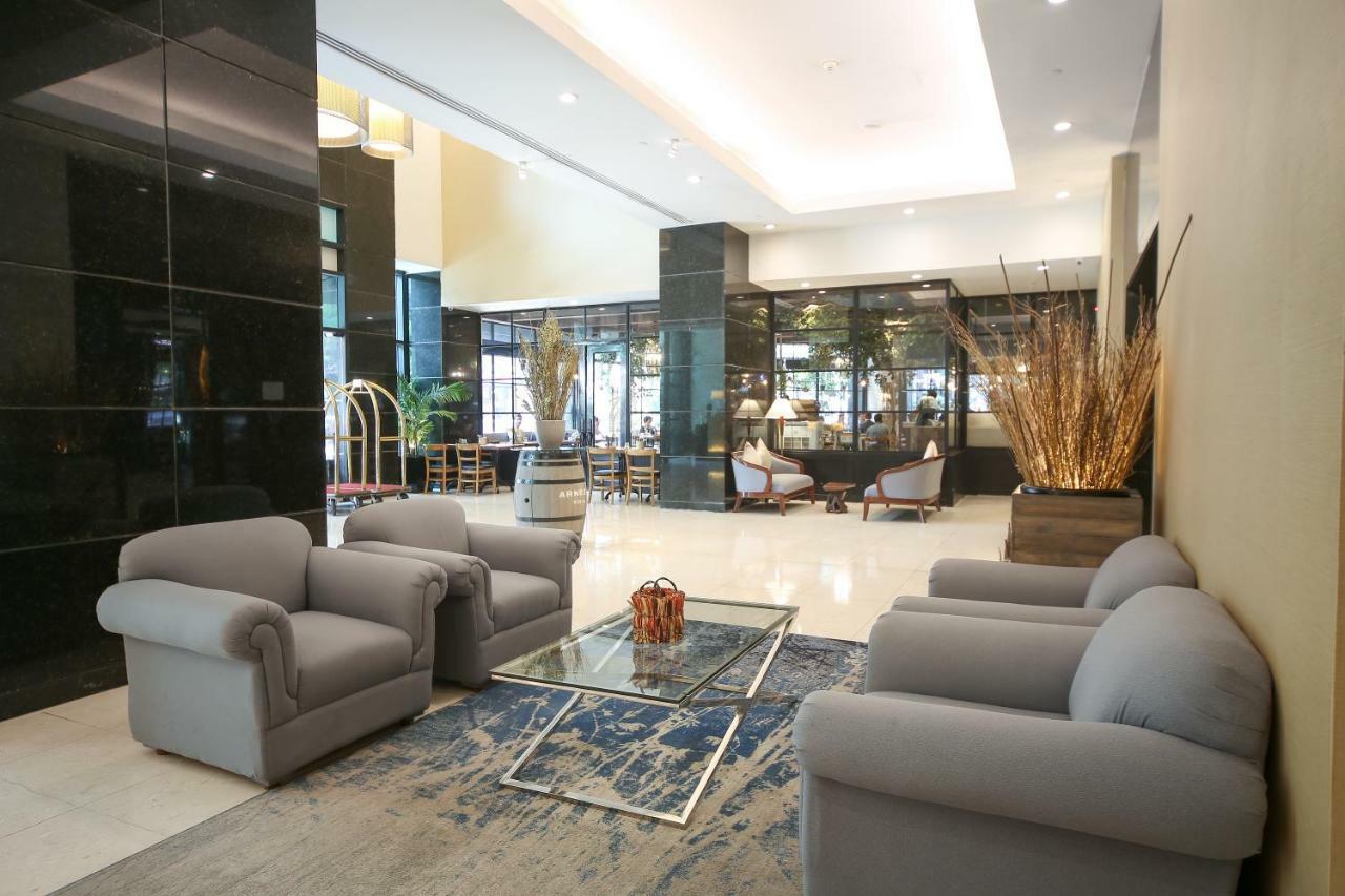 סן פדרו מקאטי Infinity Tower Suites מראה חיצוני תמונה